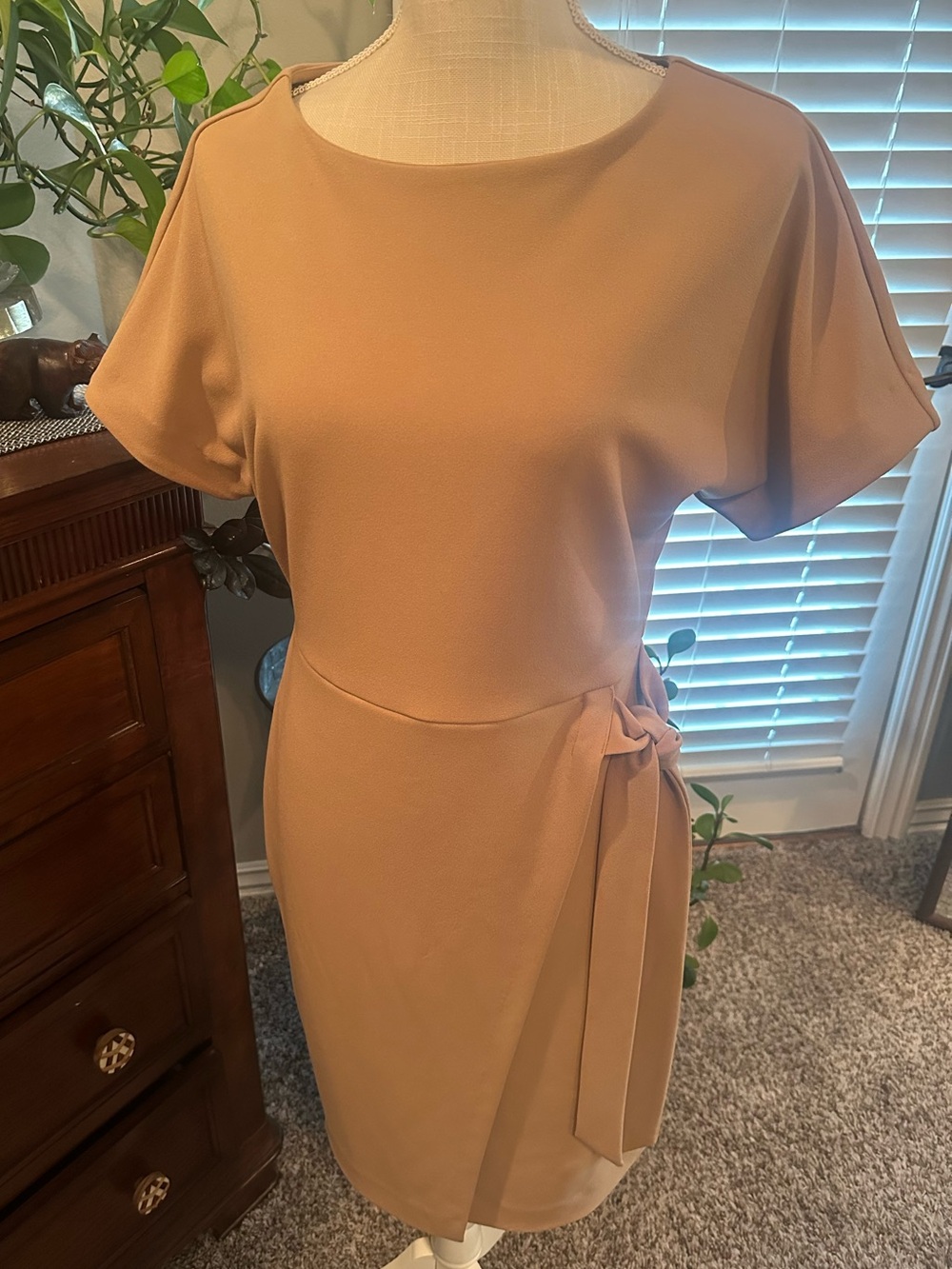 Gibson Latimer Camel Tie-Waist Midi Dress